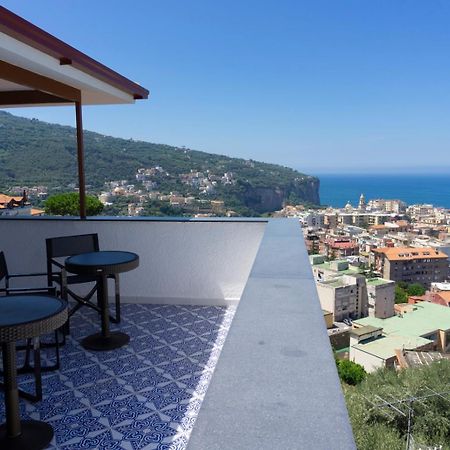 Appartamento In Villa Ariel Vico Equense Exterior photo