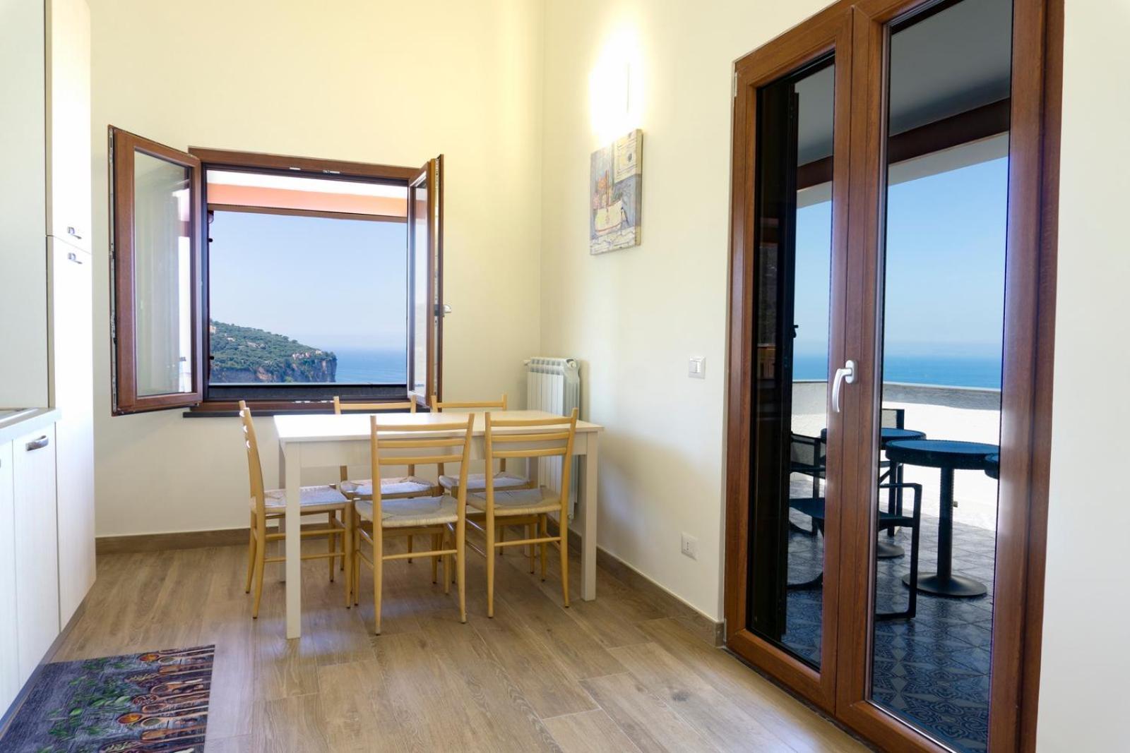Appartamento In Villa Ariel Vico Equense Exterior photo